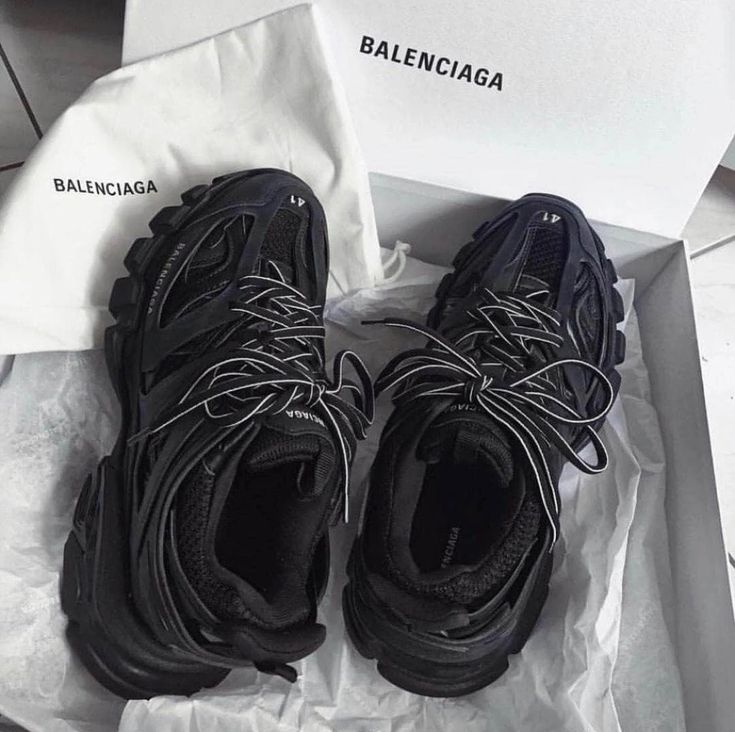 Balenciaga Tracks