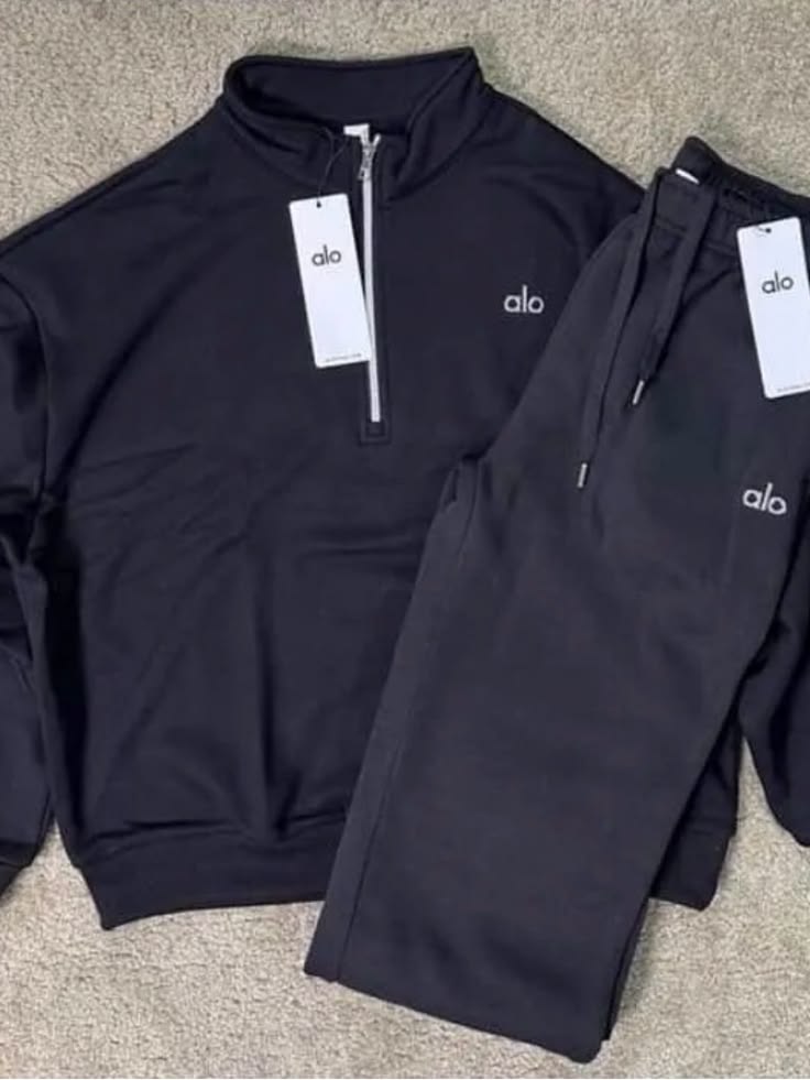 Alo Quarter Zip + Sweat Pants Bundle