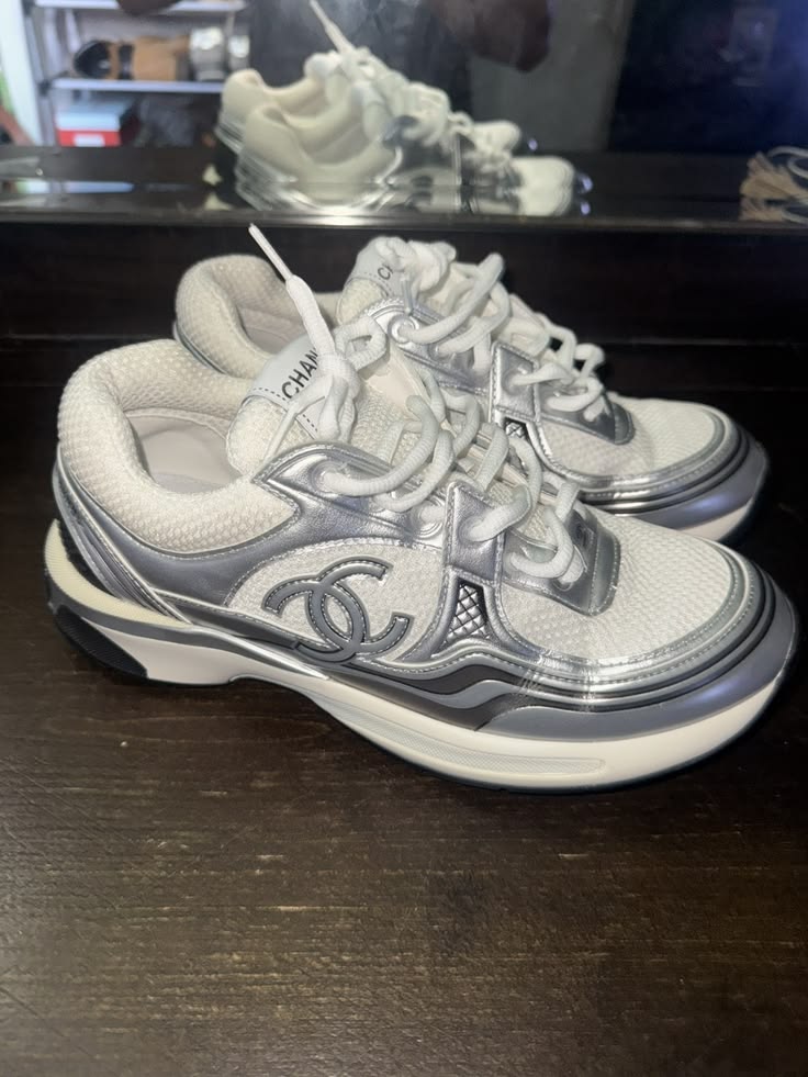 Chanel Runners